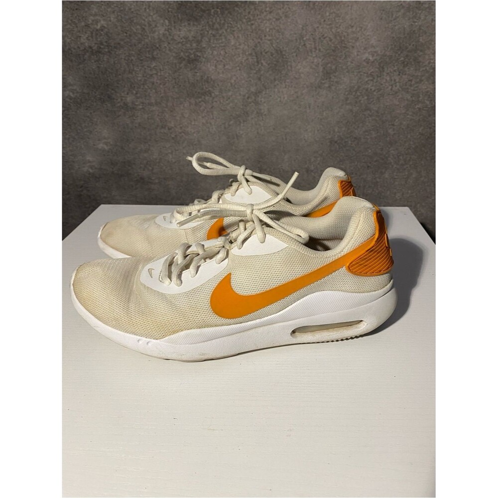 Nike Air Max Oketo White Orange Peel Running Shoes AQ2231-101 Women's Size 9